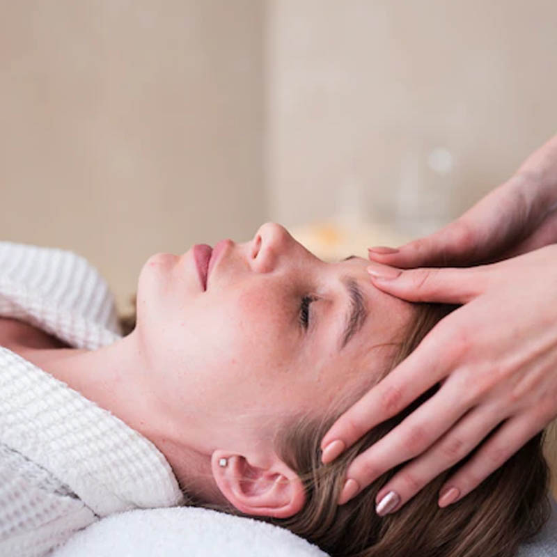 Le massage tête nuque épaules pour éliminer les tensions